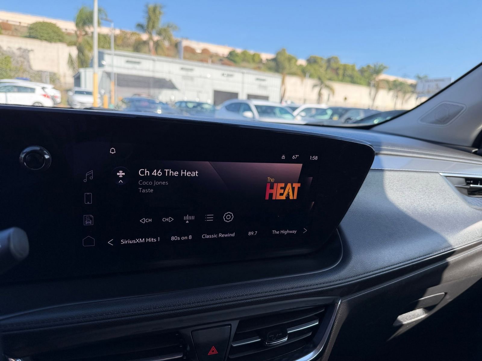 Thumbnail: 2025 Buick Encore GX - 21