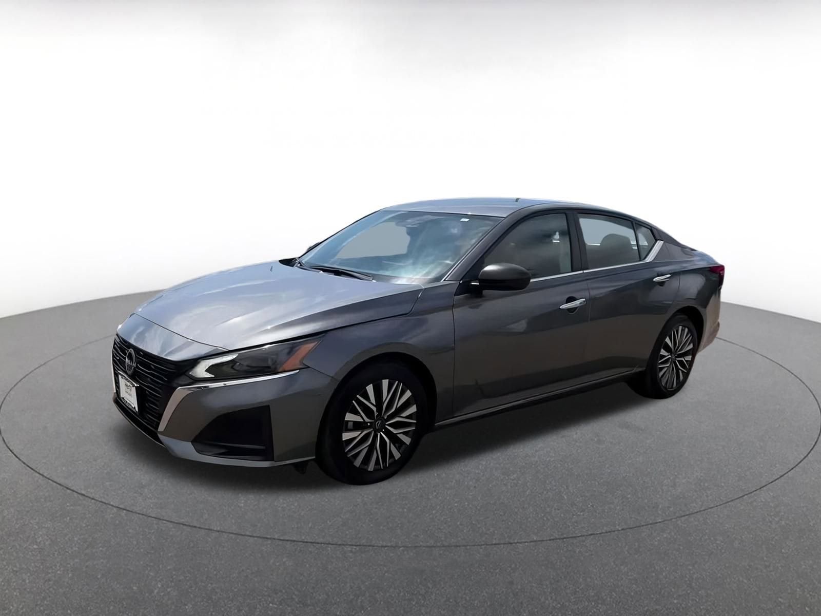 Thumbnail: 2024 Nissan Altima - 8