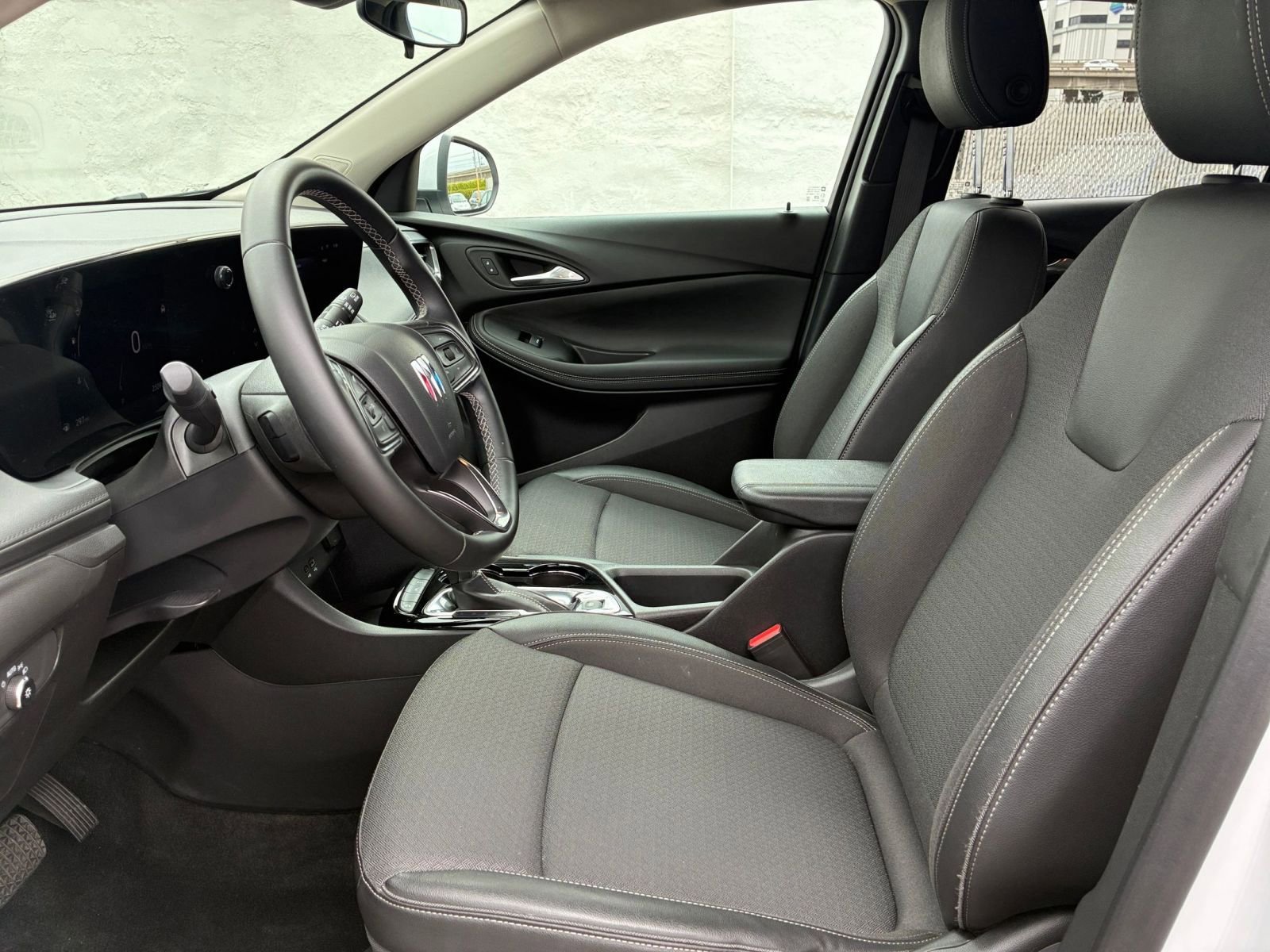 Thumbnail: 2025 Buick Encore GX - 25