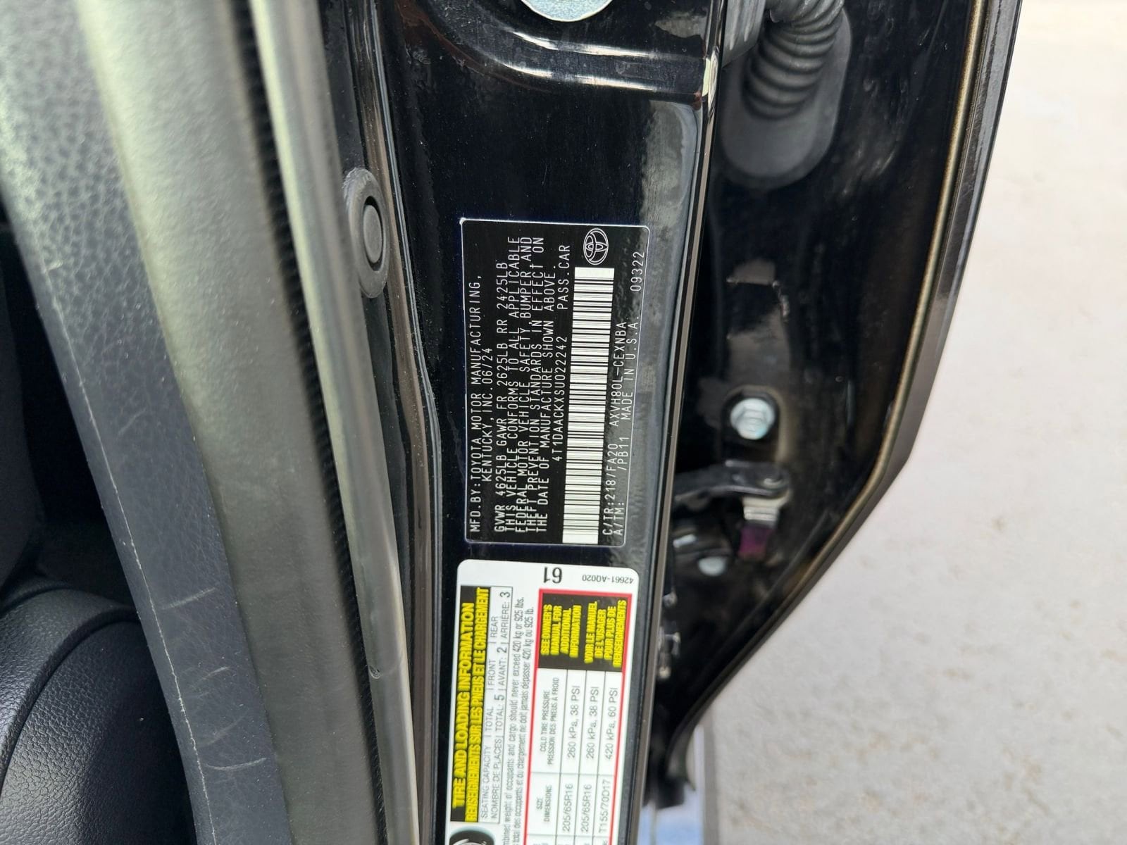 Thumbnail: 2025 Toyota Camry - 28