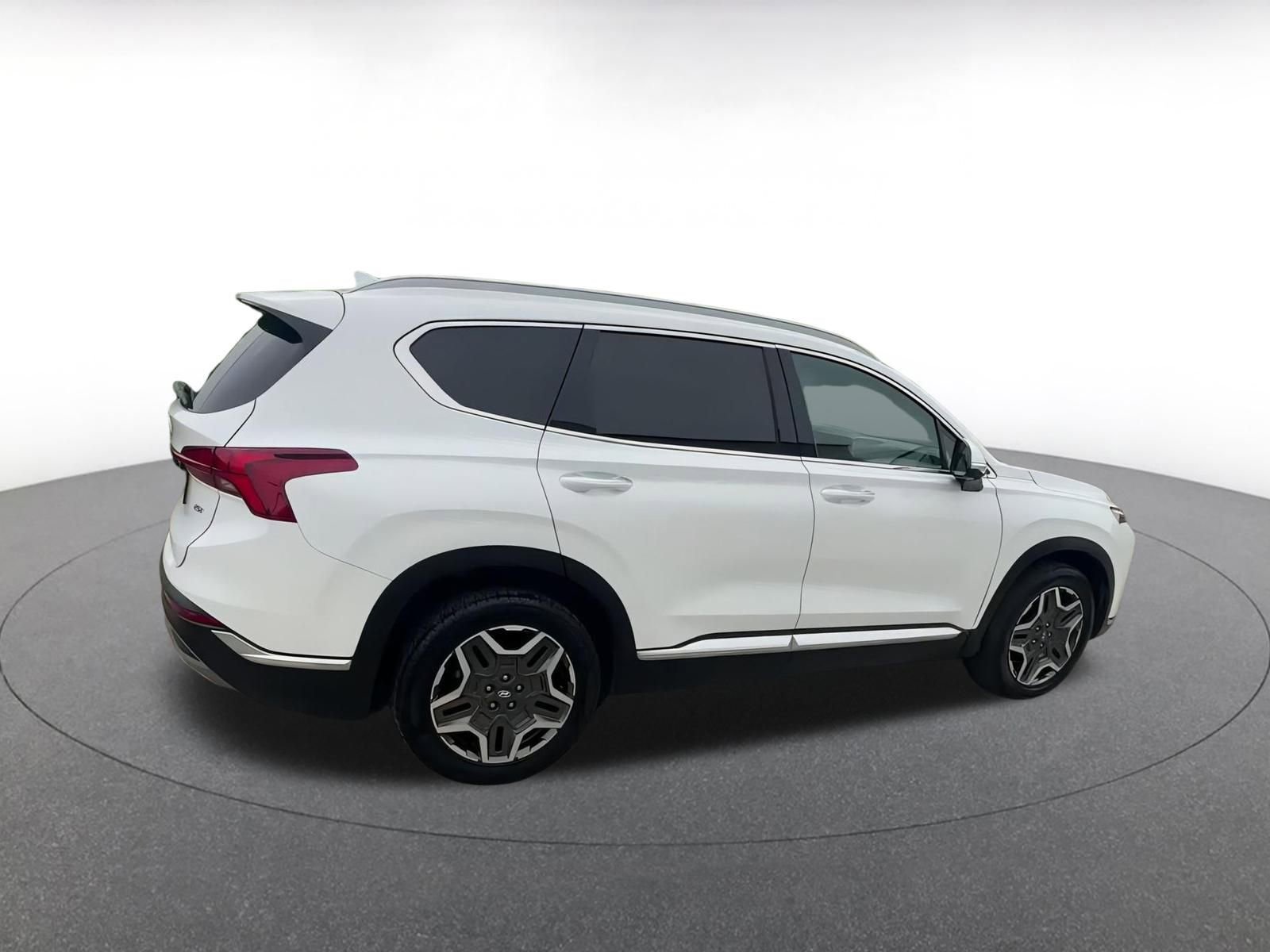 2023 Hyundai Santa Fe Limited 15