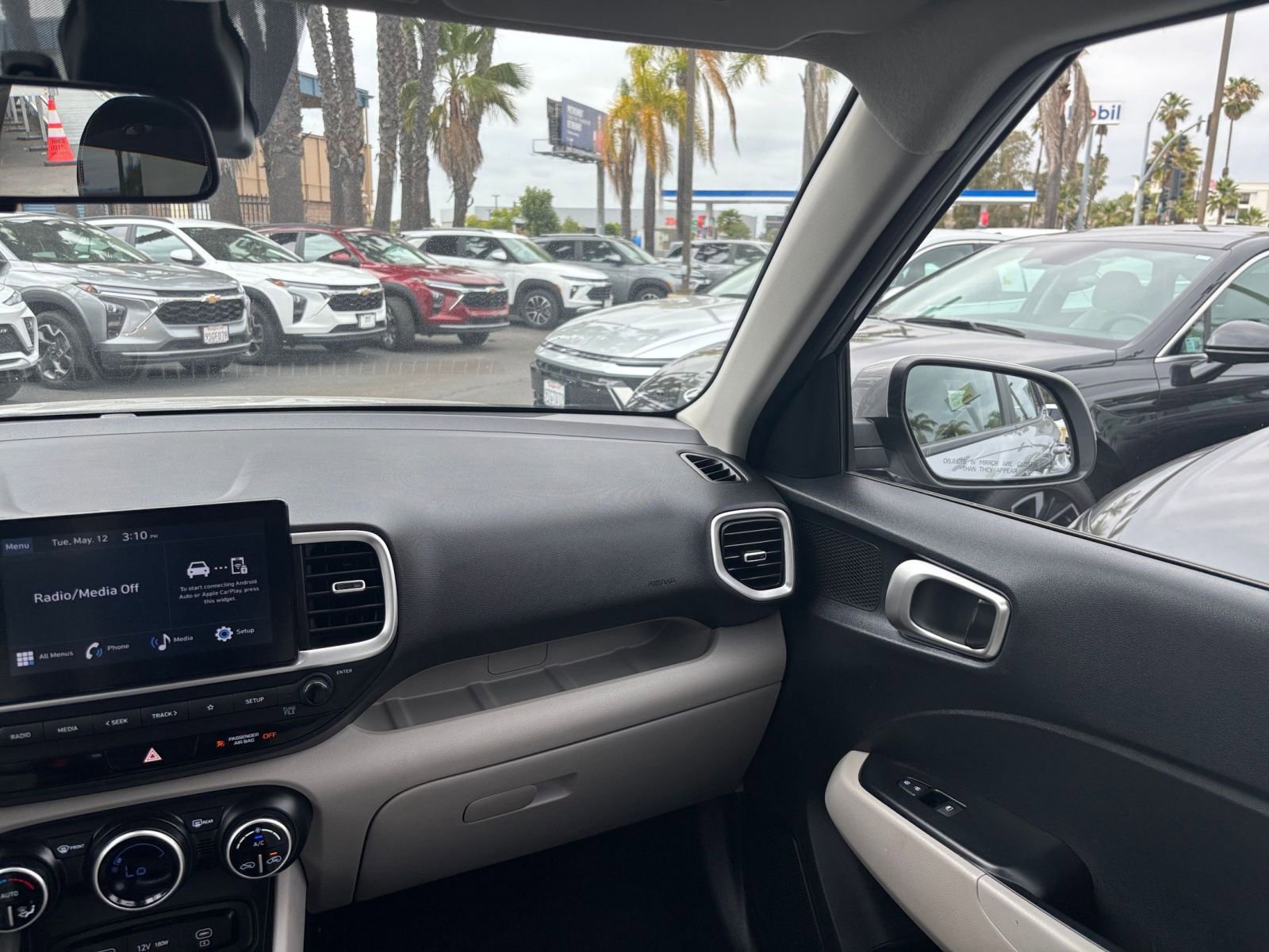 Thumbnail: 2025 Hyundai Venue - 35