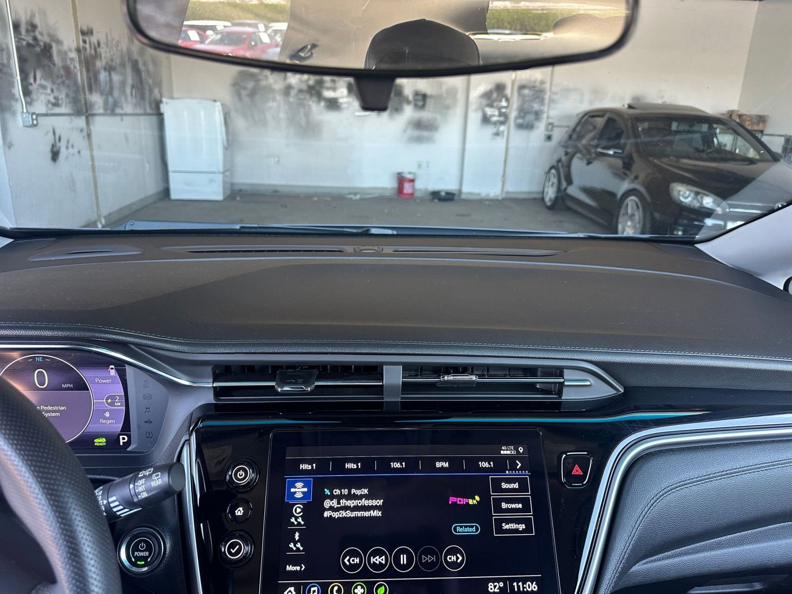 Thumbnail: 2023 Chevrolet Bolt EV - 21