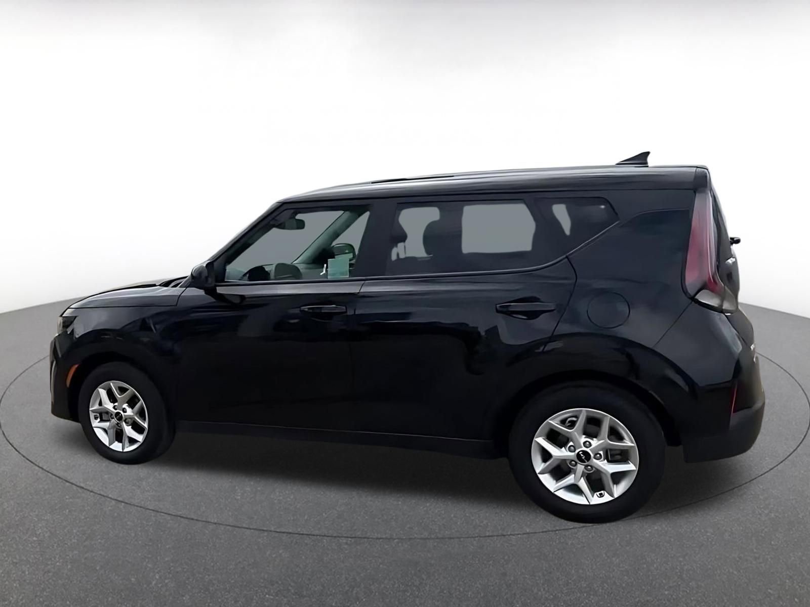 Thumbnail: 2025 Kia Soul - 10