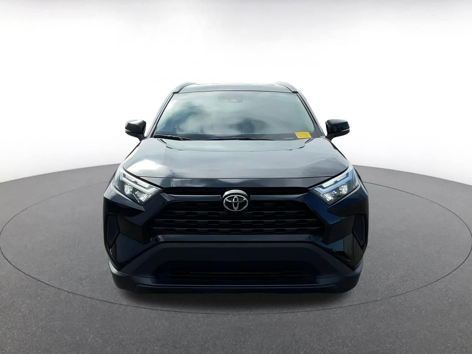 Thumbnail: 2025 Toyota RAV4 - 4