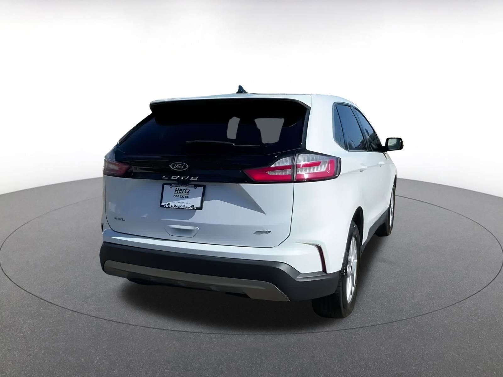 Thumbnail: 2023 Ford Edge - 14