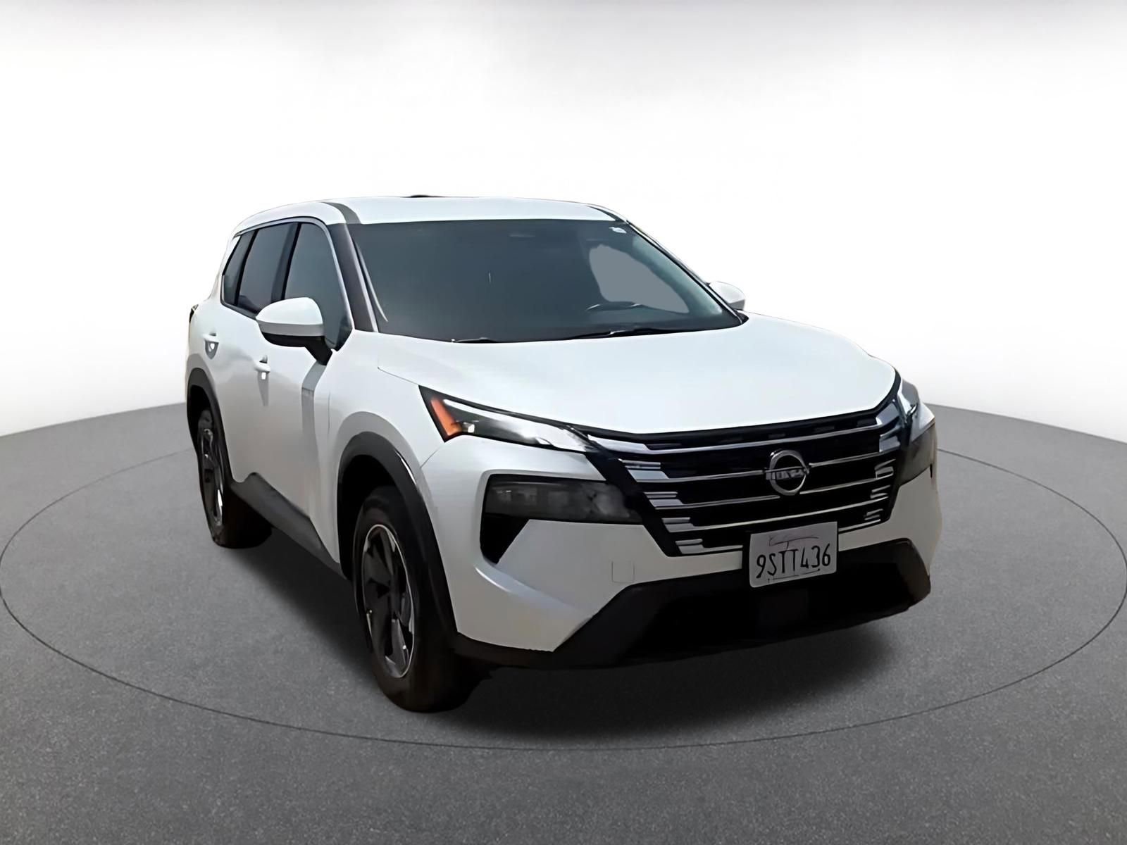 Thumbnail: 2025 Nissan Rogue - 3