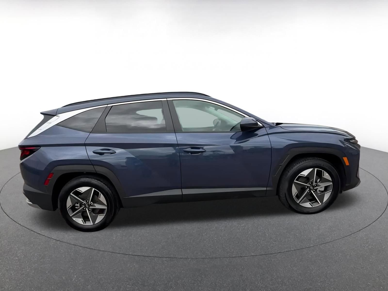 Thumbnail: 2025 Hyundai Tucson - 16