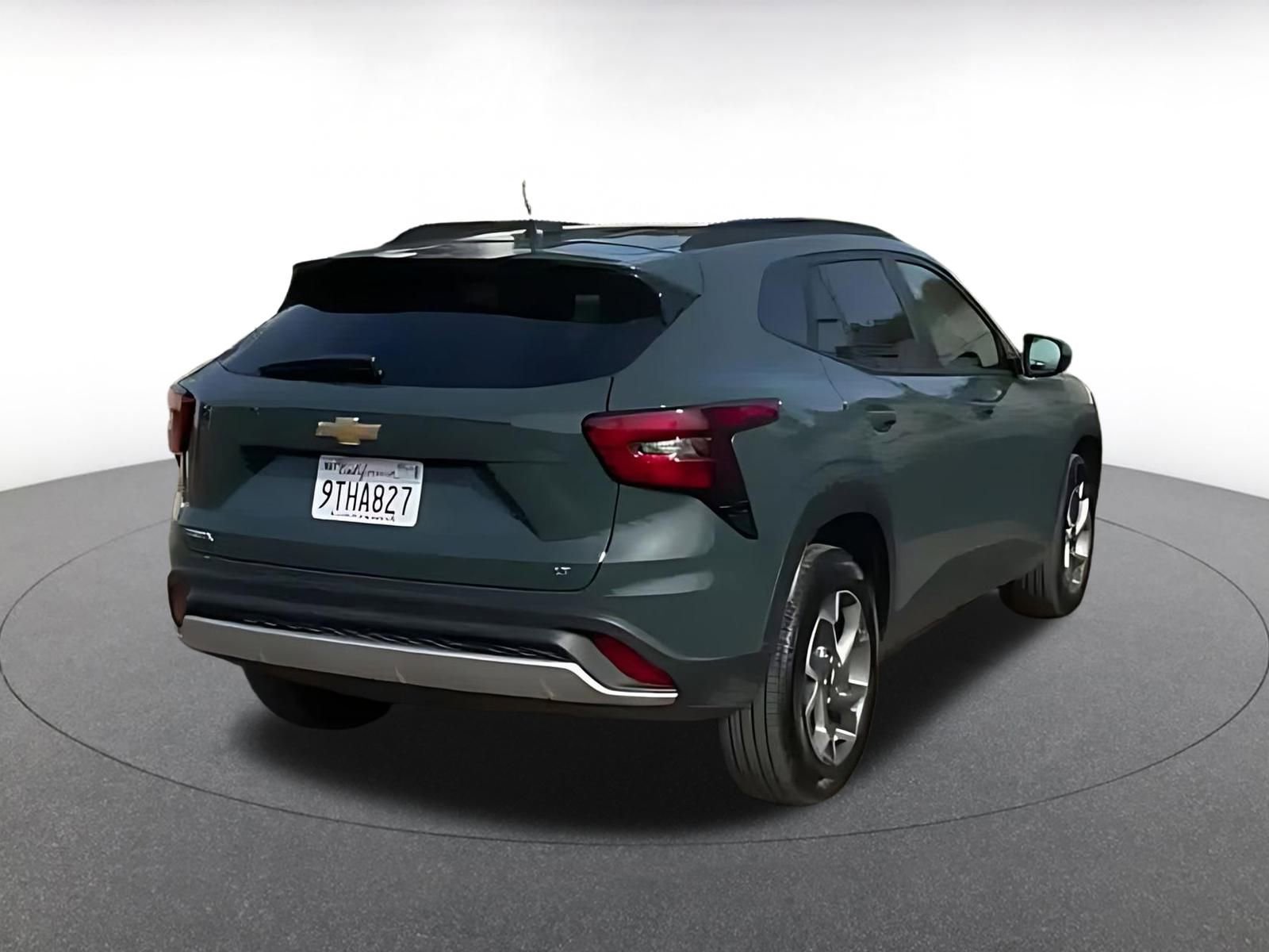 Thumbnail: 2025 Chevrolet Trax - 12