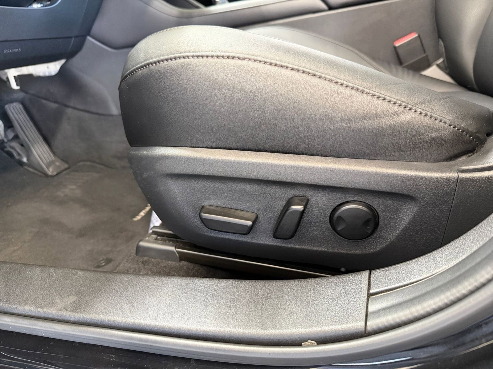 Thumbnail: 2025 Mazda Mazda3 - 23