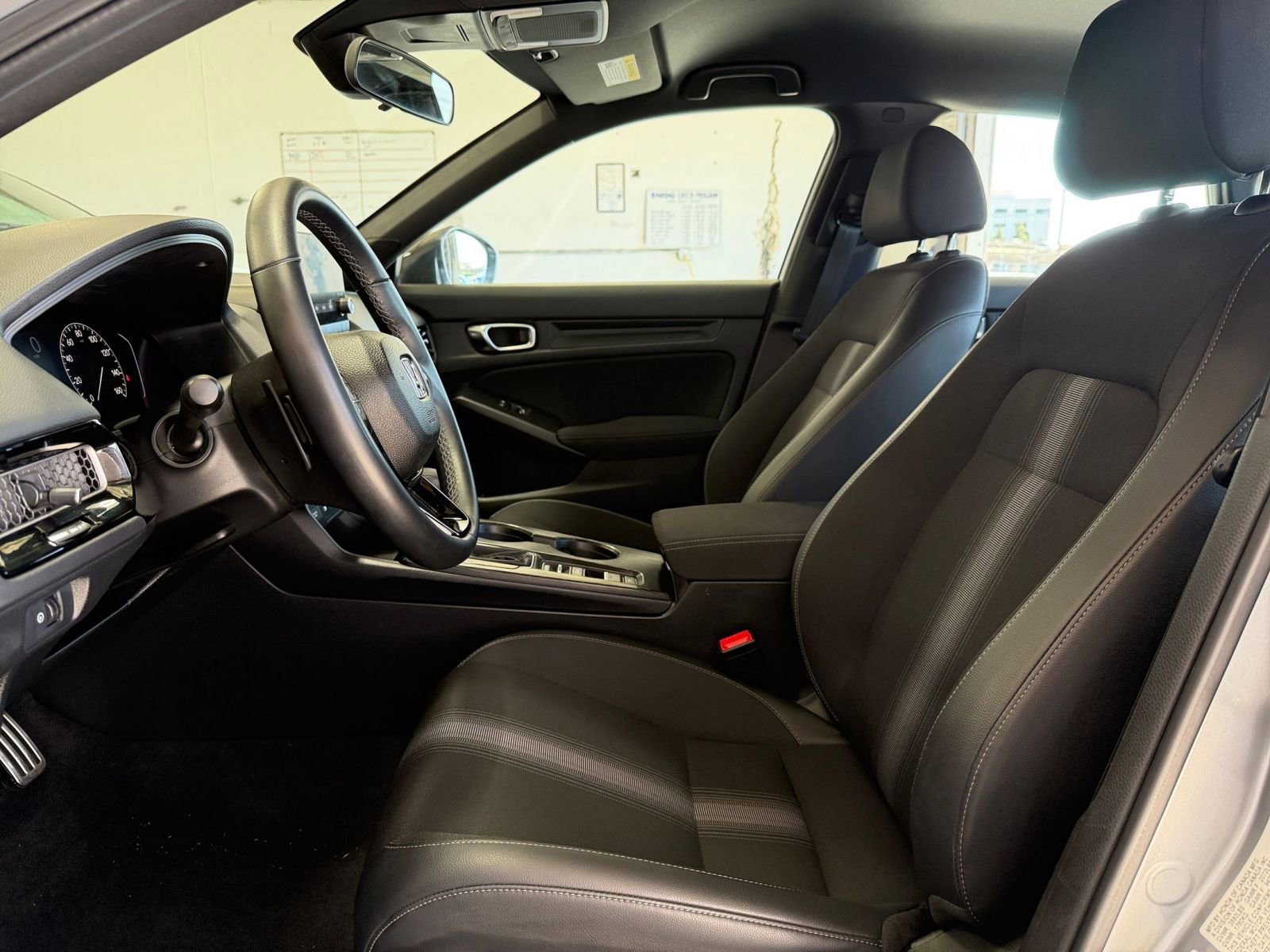 Thumbnail: 2025 Honda Civic - 24