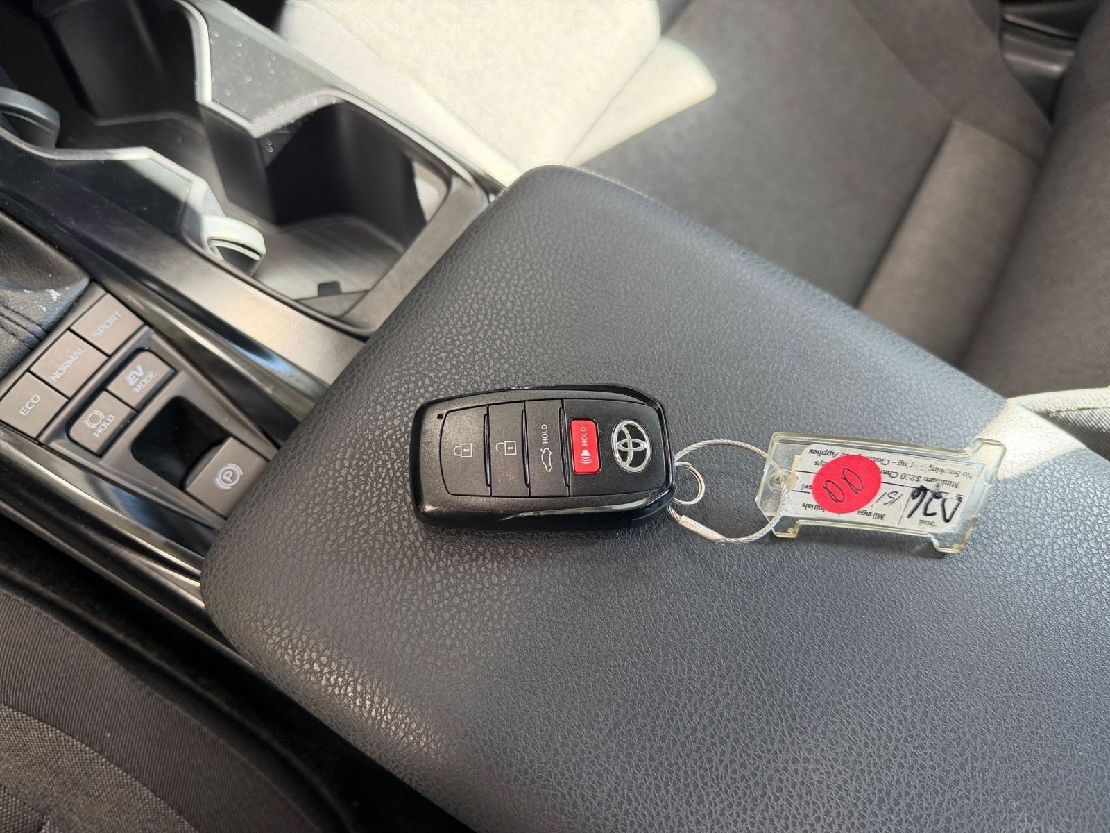 Thumbnail: 2025 Toyota Camry - 22