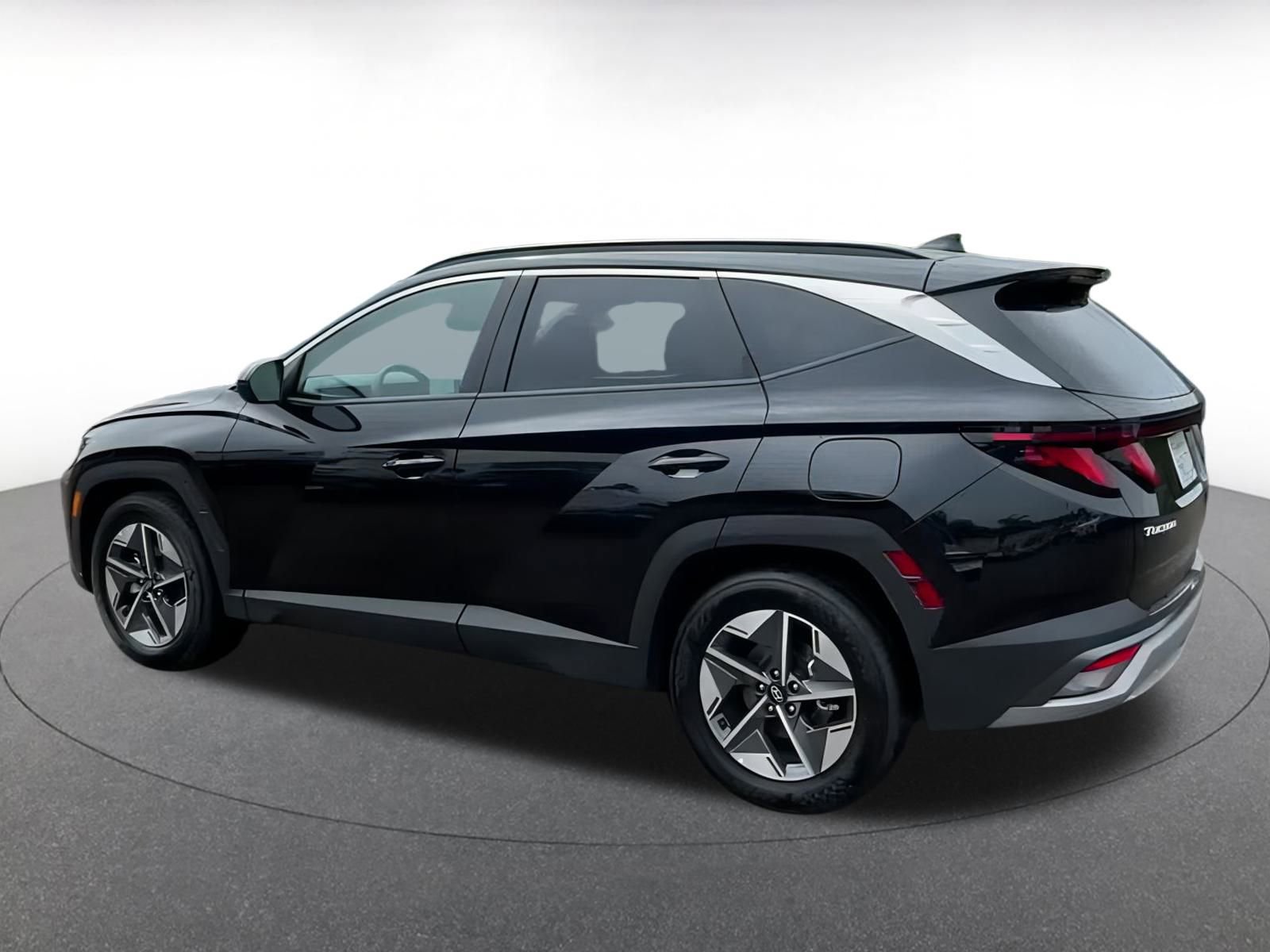 Thumbnail: 2025 Hyundai Tucson - 10