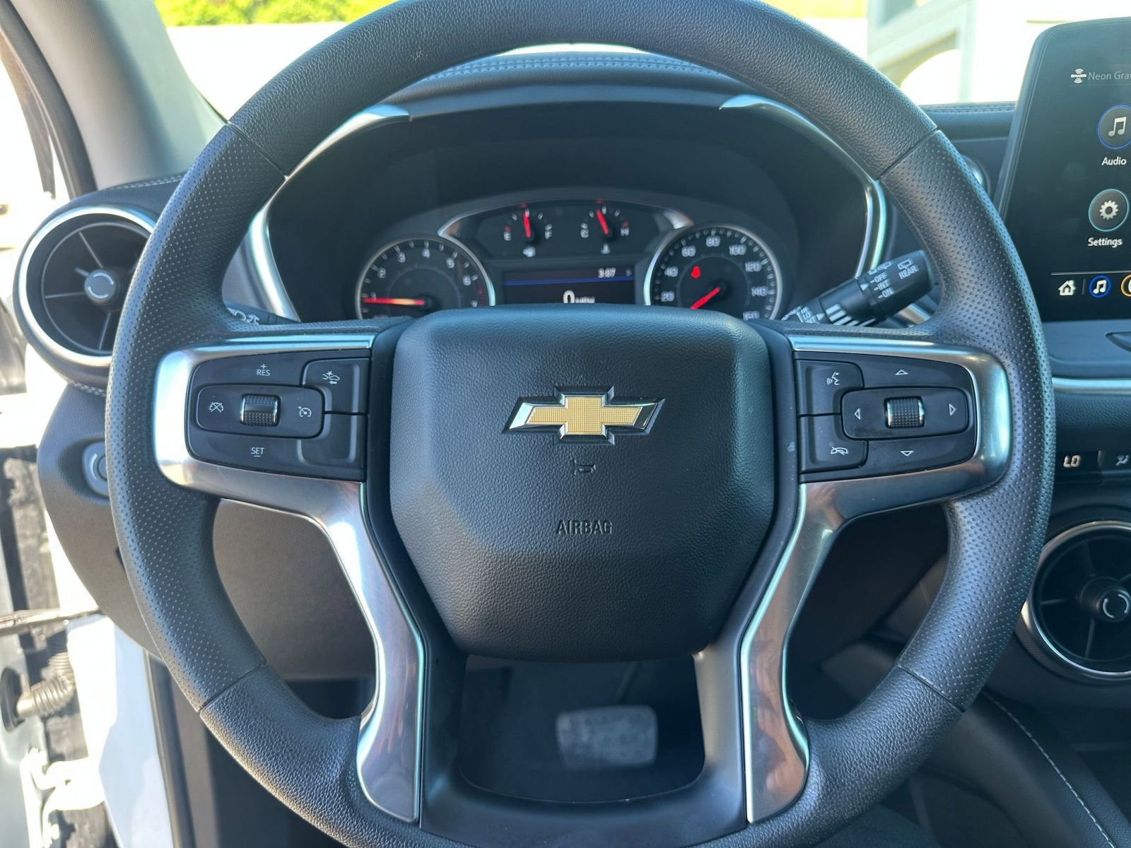 Thumbnail: 2025 Chevrolet Blazer - 28