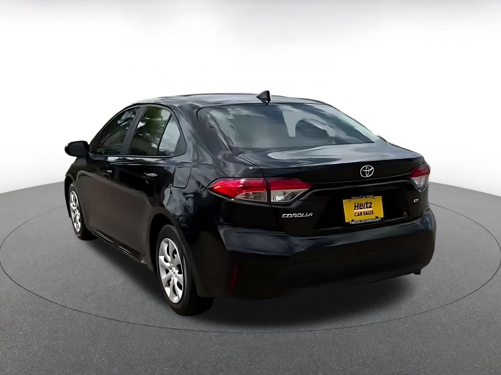 Thumbnail: 2025 Toyota Corolla - 10