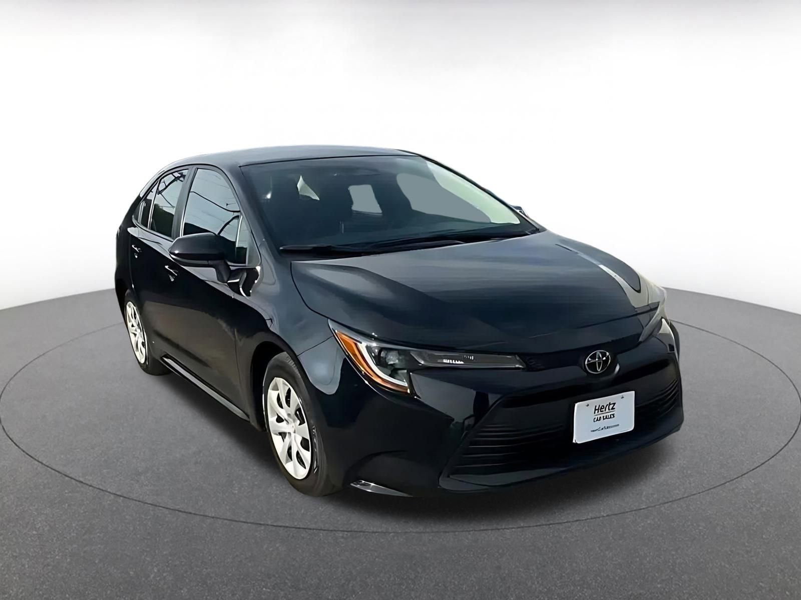 Thumbnail: 2025 Toyota Corolla - 3