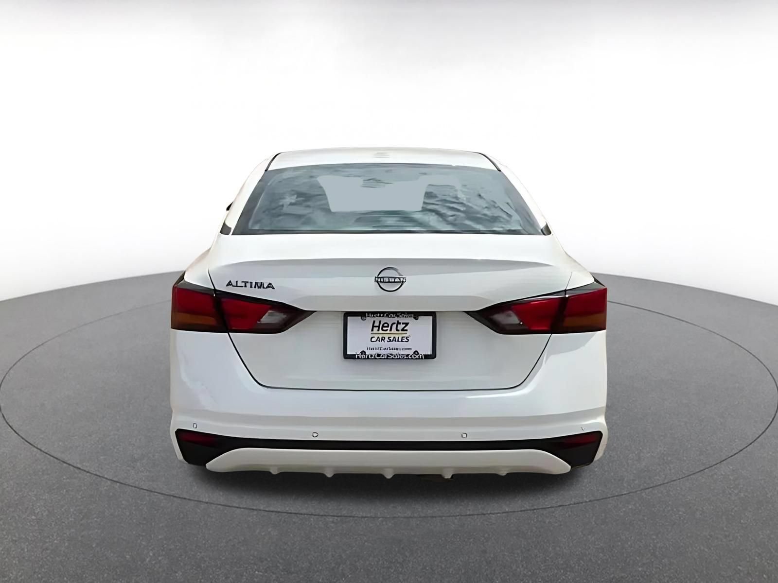 Thumbnail: 2025 Nissan Altima - 10