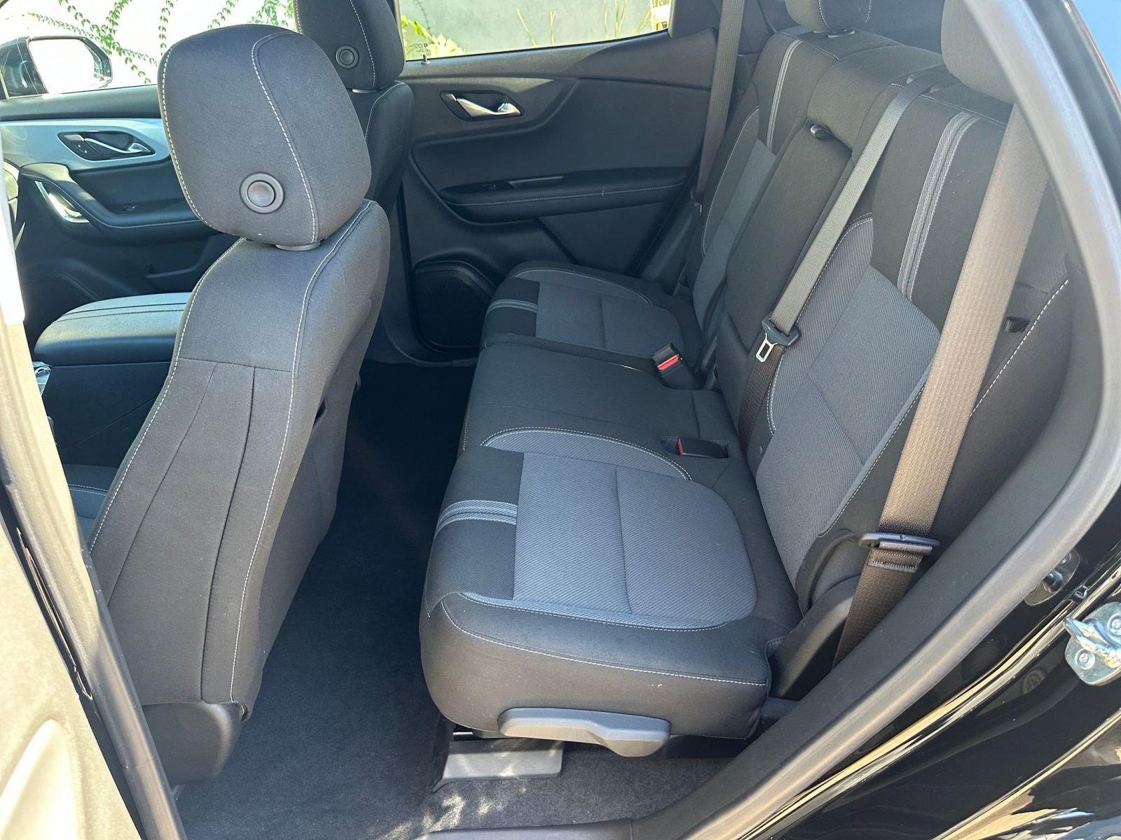 Thumbnail: 2025 Chevrolet Blazer - 25