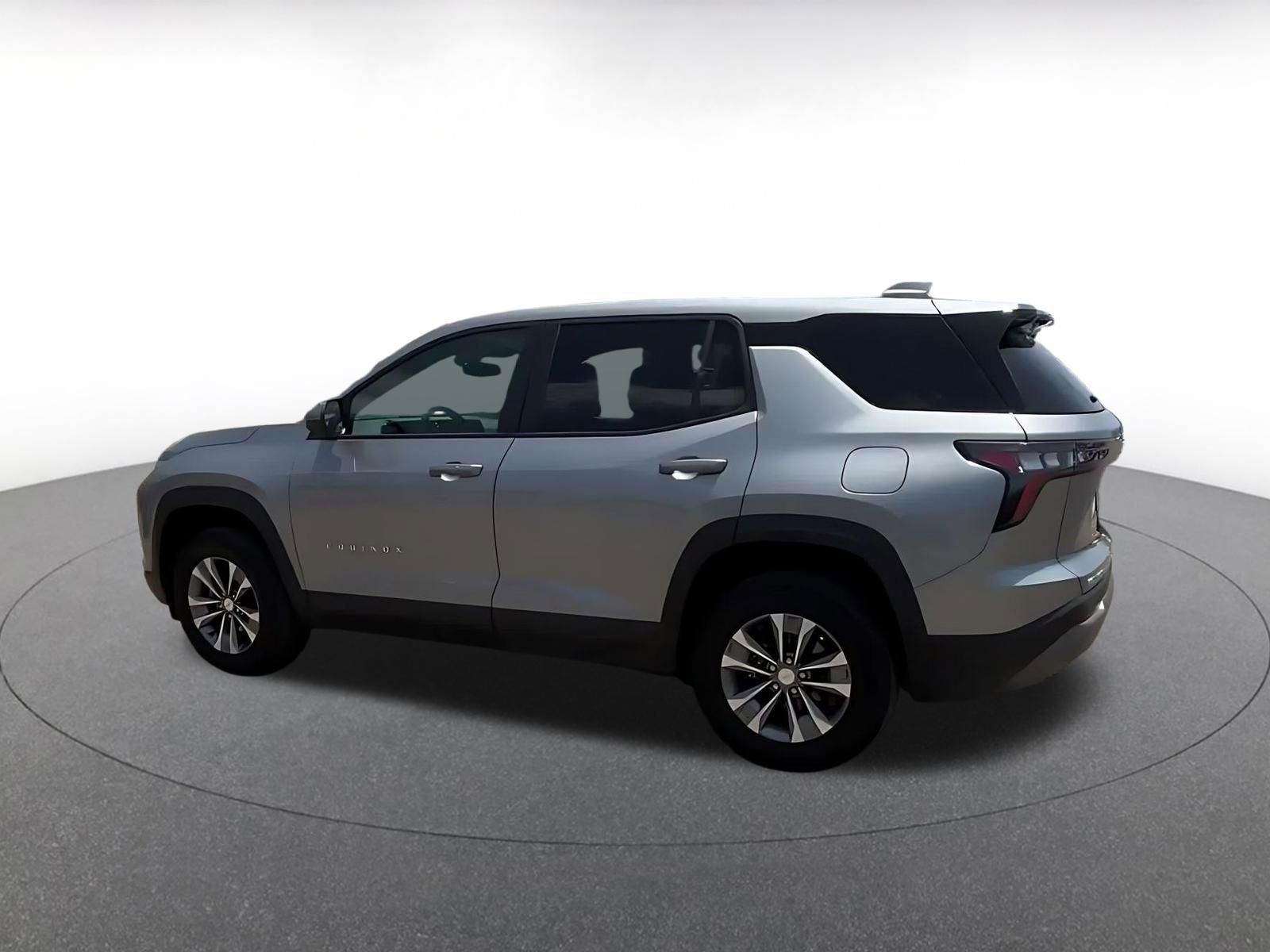 Thumbnail: 2025 Chevrolet Equinox - 10
