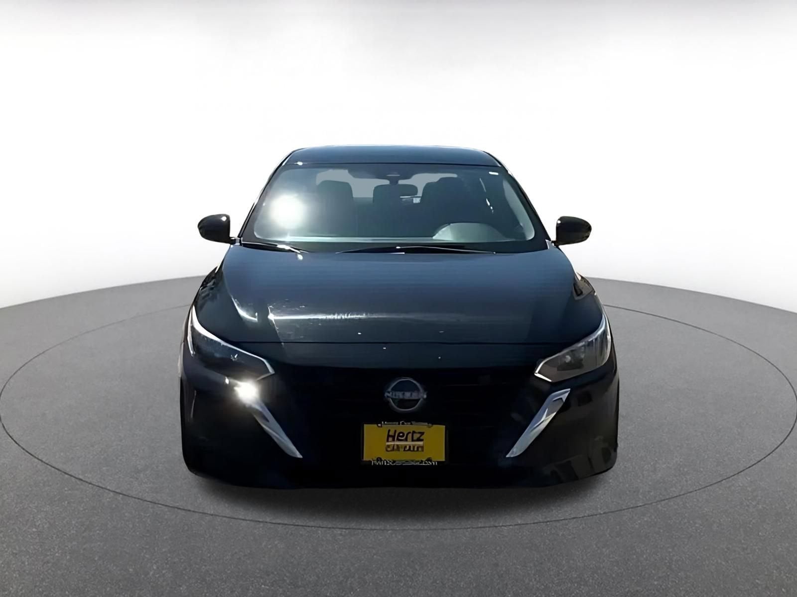 Thumbnail: 2025 Nissan Sentra - 4