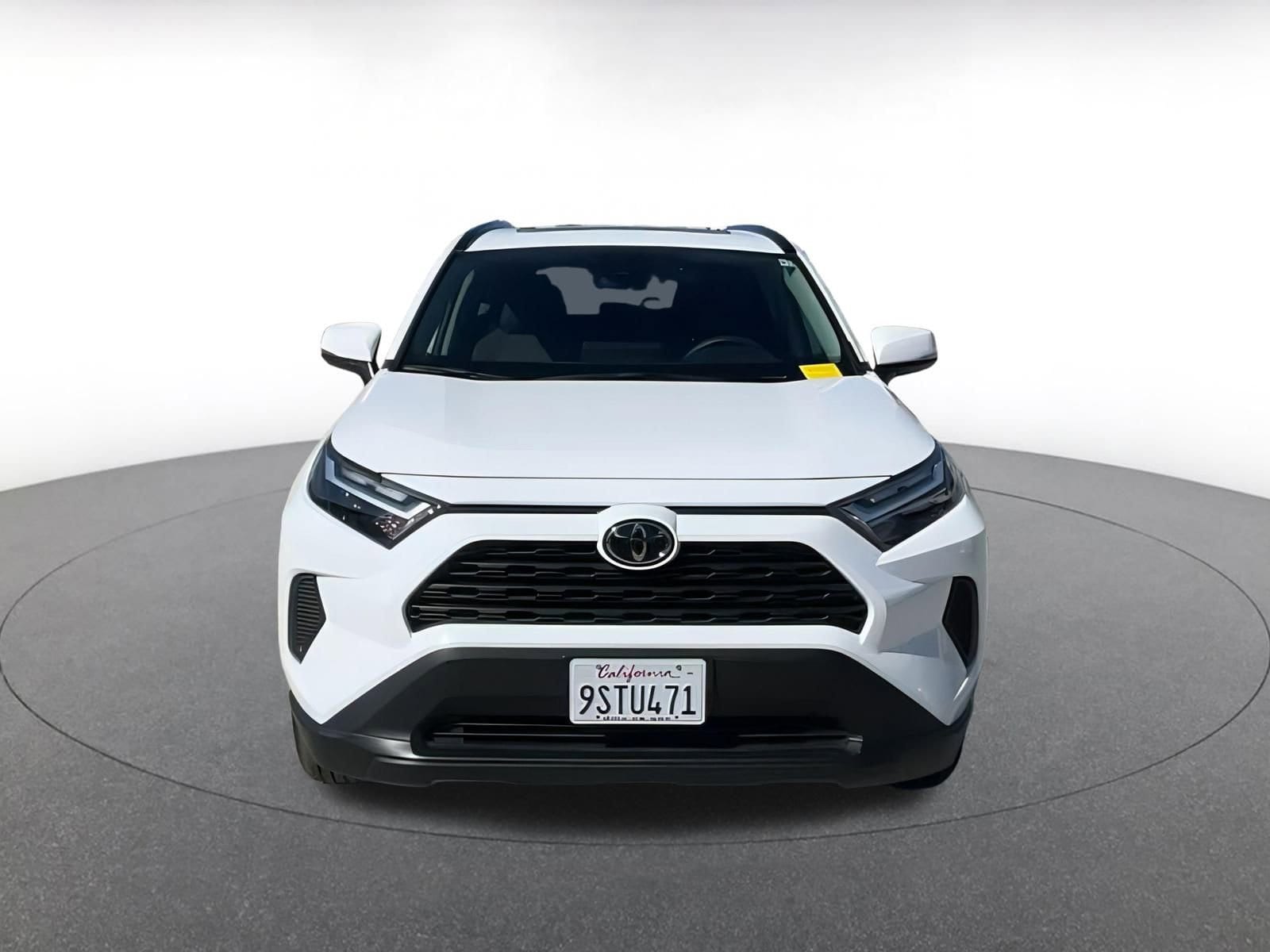 Thumbnail: 2025 Toyota RAV4 - 3