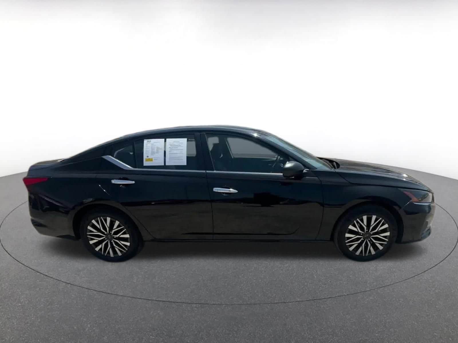 Thumbnail: 2024 Nissan Altima - 16
