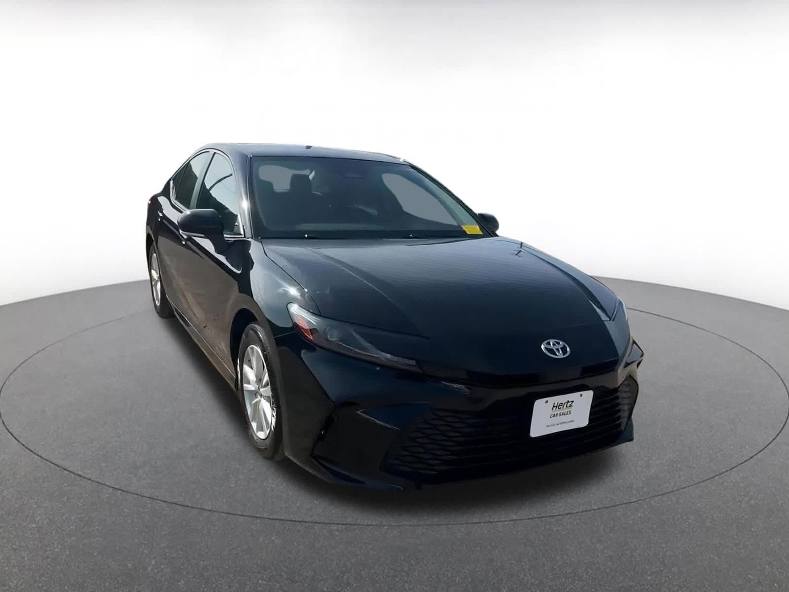 Thumbnail: 2025 Toyota Camry - 3