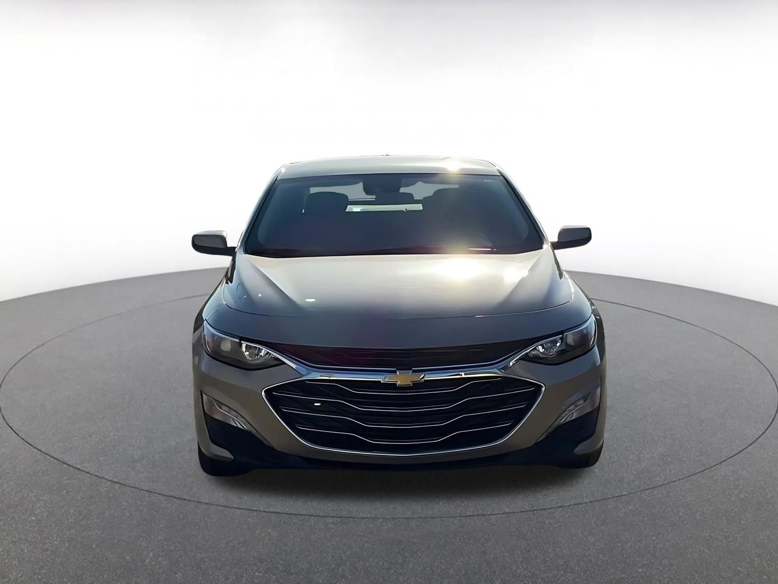 Thumbnail: 2024 Chevrolet Malibu - 4