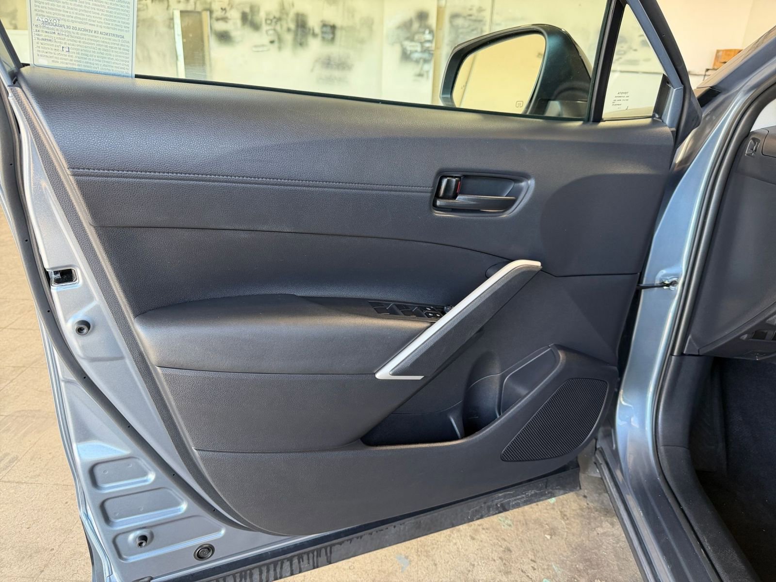 Thumbnail: 2025 Toyota Corolla Cross - 20