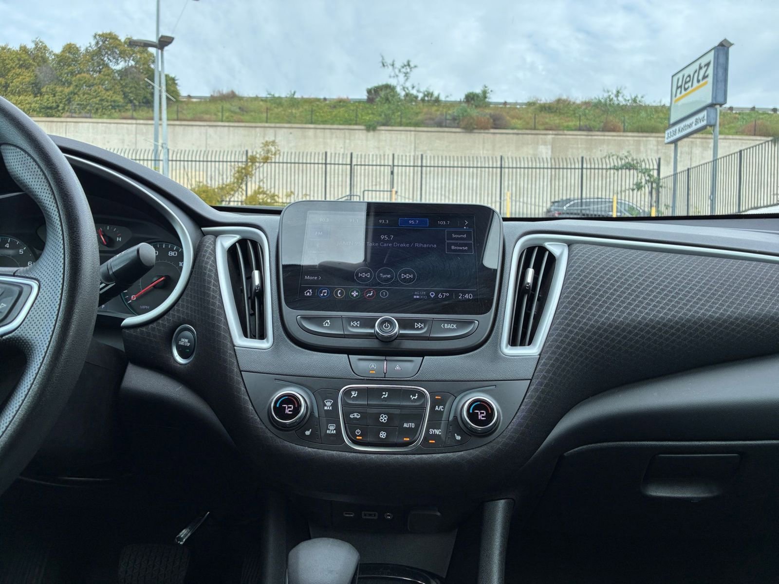 Thumbnail: 2024 Chevrolet Malibu - 17