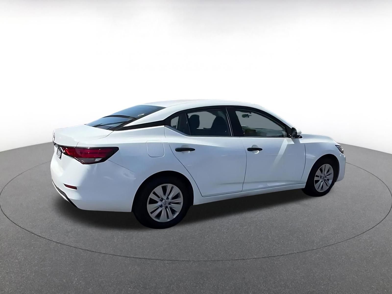 Thumbnail: 2025 Nissan Sentra - 15