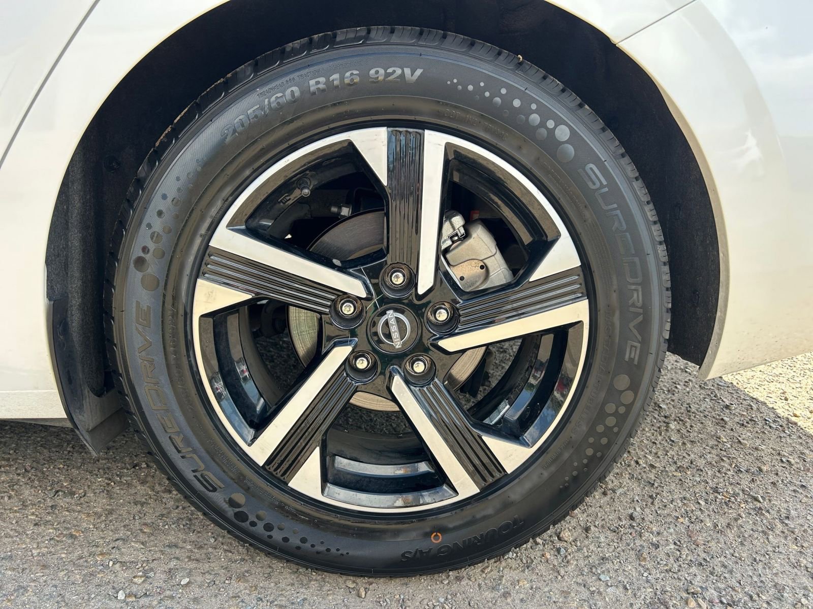 Thumbnail: 2024 Nissan Sentra - 28