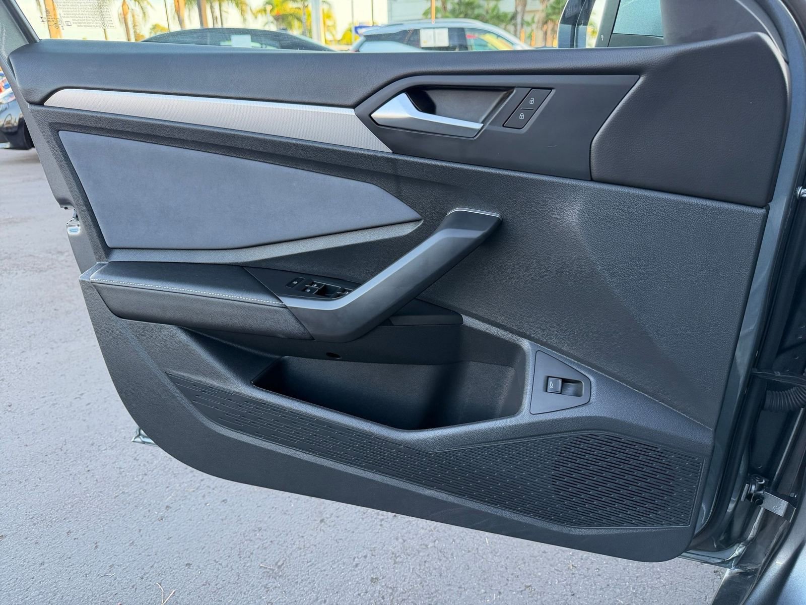 Thumbnail: 2025 Volkswagen Jetta - 20