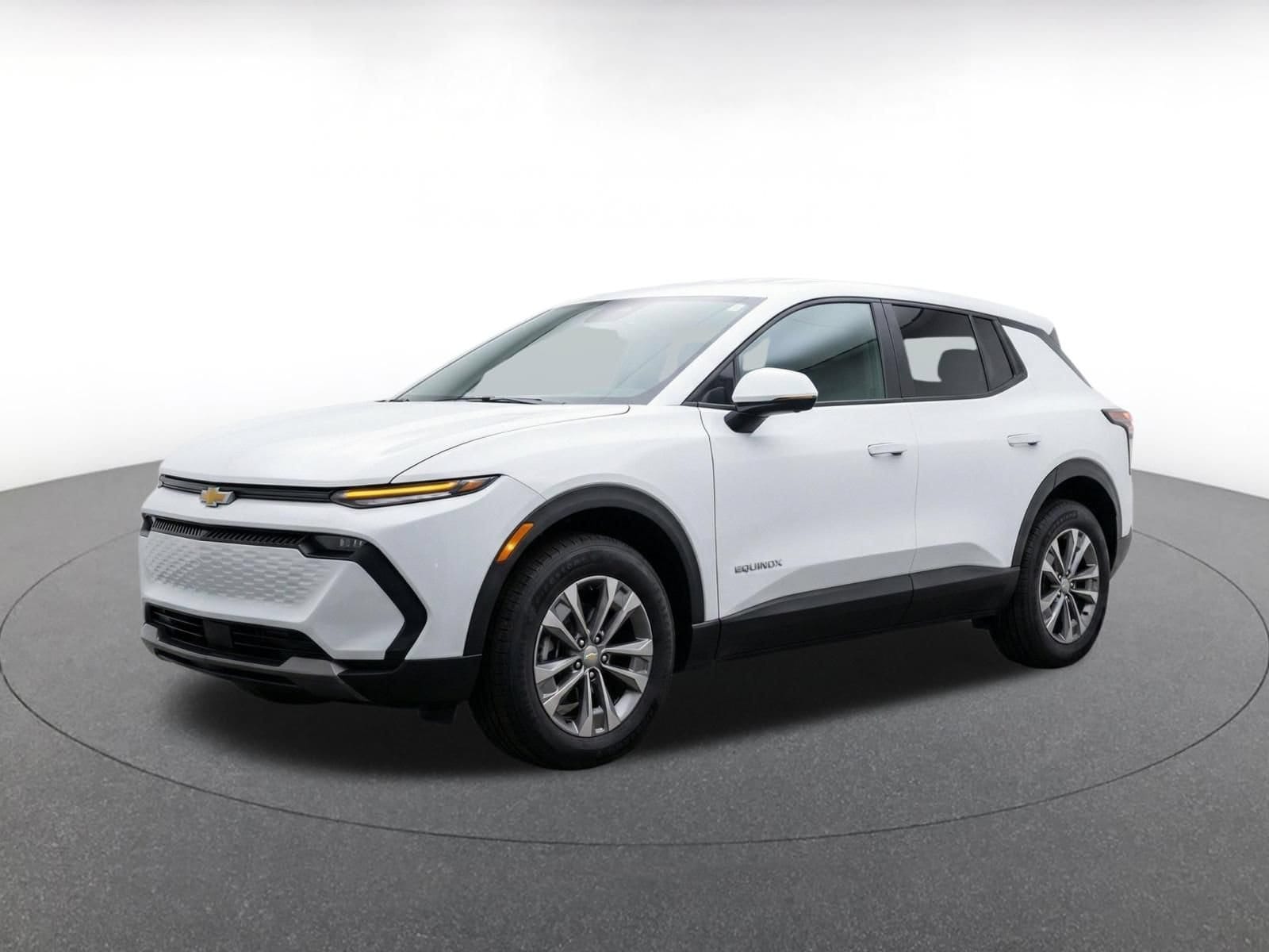 Thumbnail: 2025 Chevrolet Equinox - 3