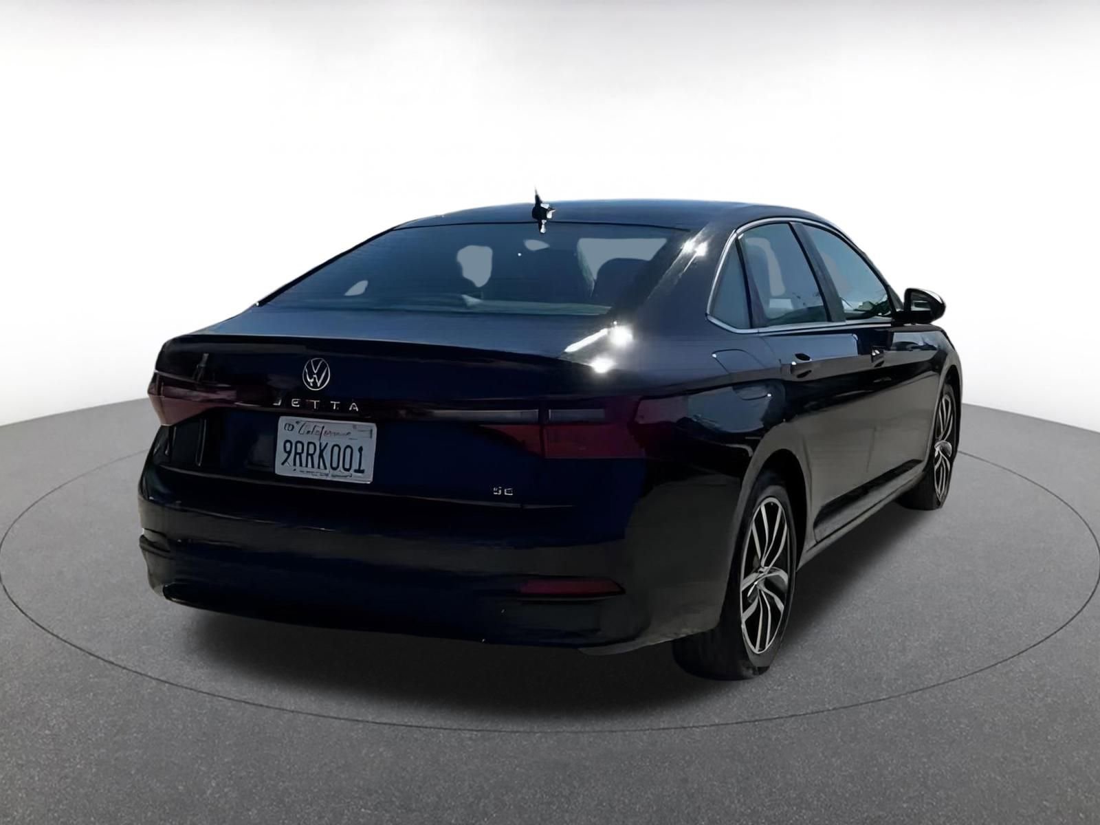 Thumbnail: 2025 Volkswagen Jetta - 11