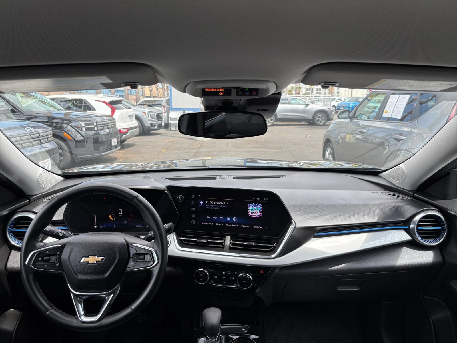 Thumbnail: 2025 Chevrolet Trax - 27