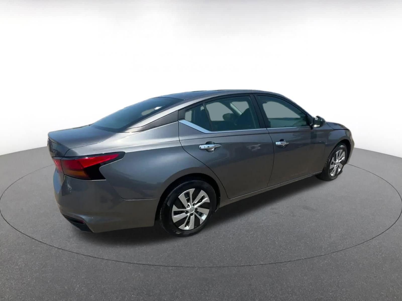 Thumbnail: 2024 Nissan Altima - 15