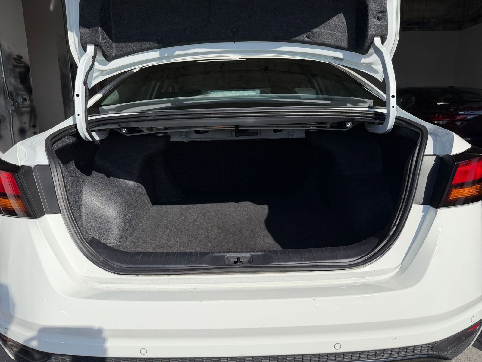 Thumbnail: 2025 Nissan Altima - 30