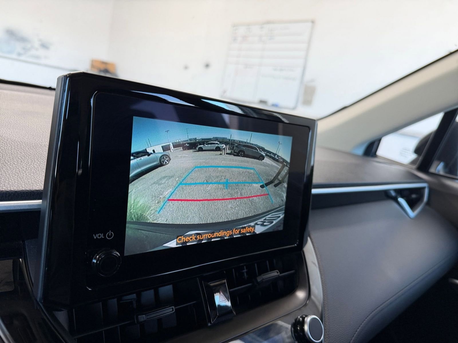 Thumbnail: 2025 Toyota Corolla Cross - 17