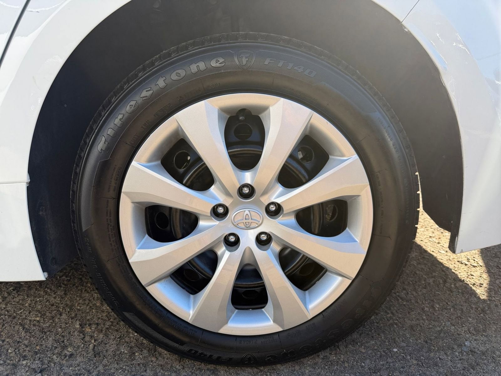 Thumbnail: 2025 Toyota Corolla - 28