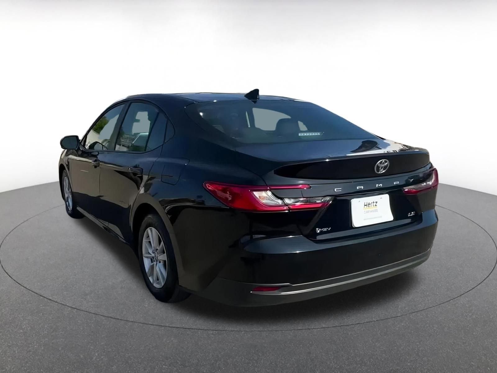 Thumbnail: 2025 Toyota Camry - 11