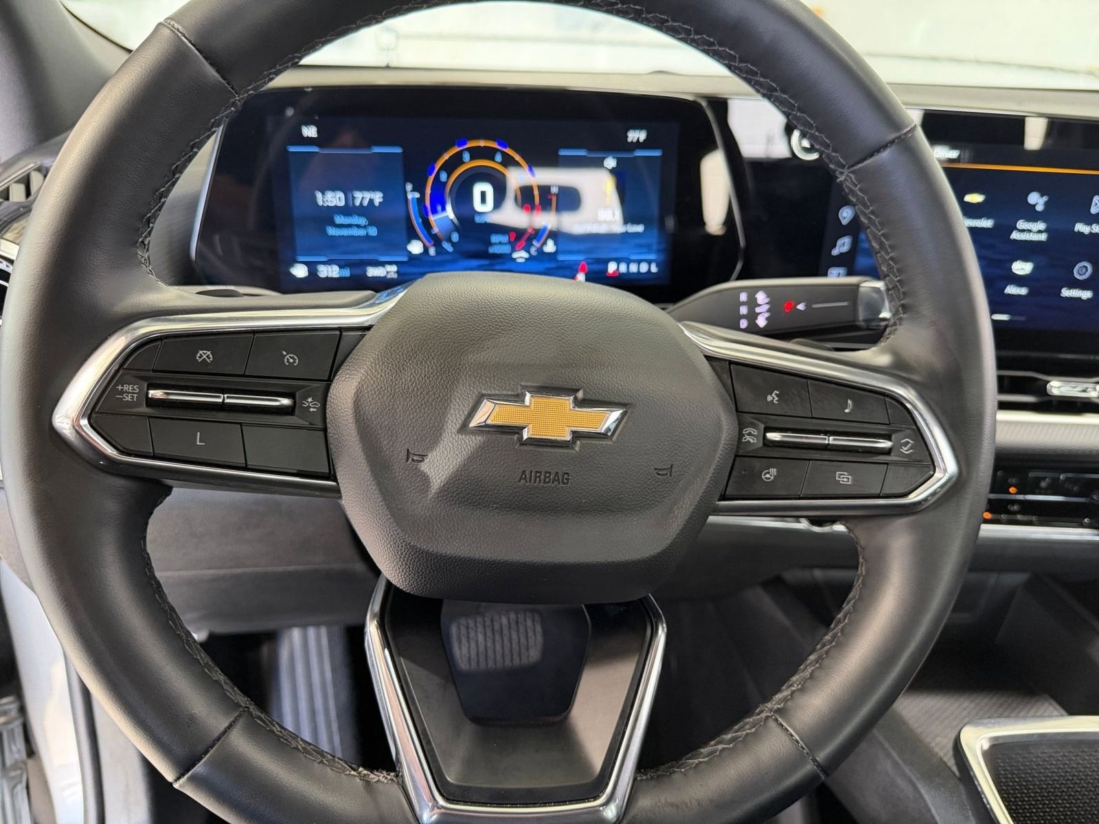 Thumbnail: 2025 Chevrolet Equinox - 27