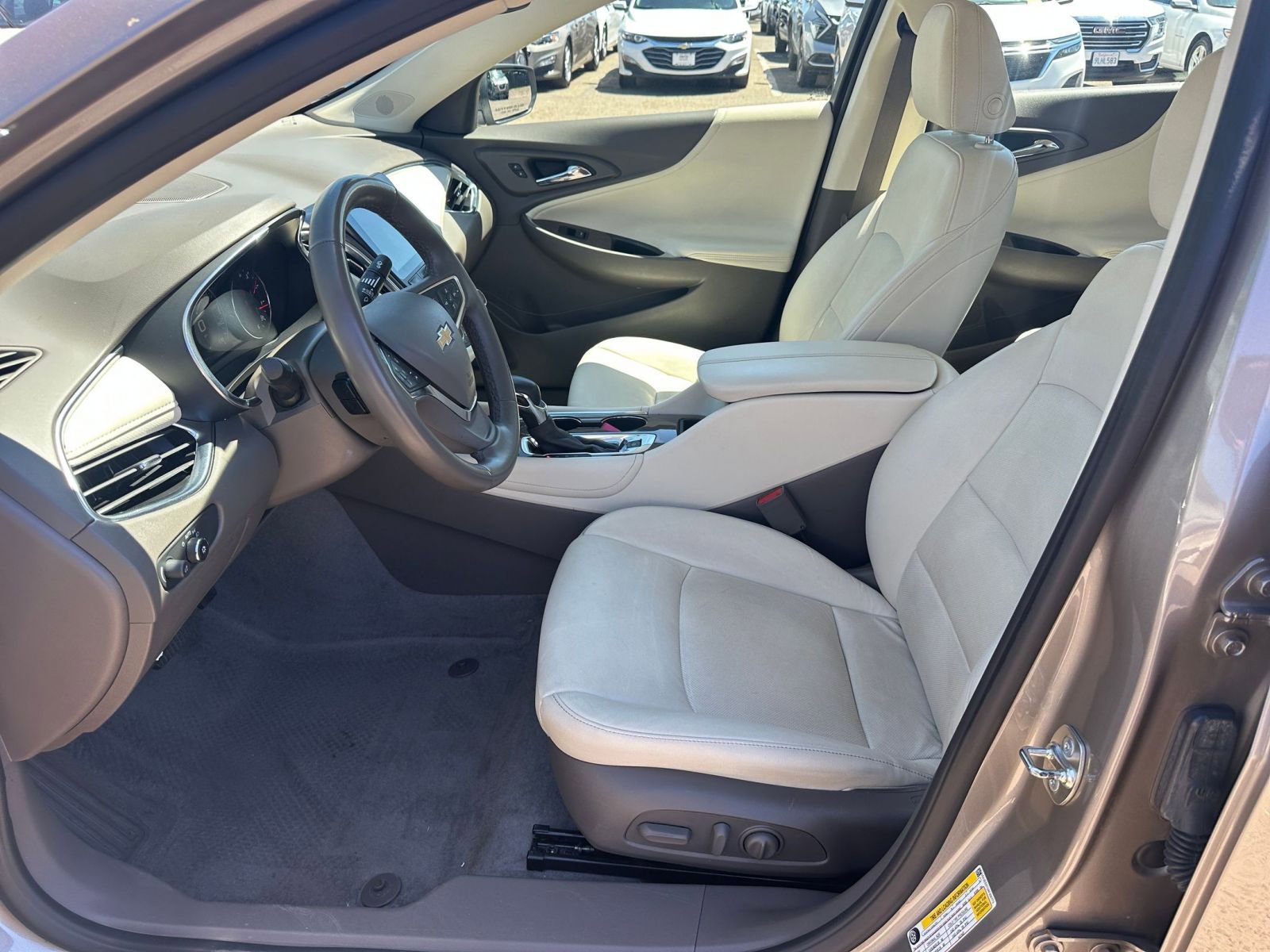 Thumbnail: 2024 Chevrolet Malibu - 27