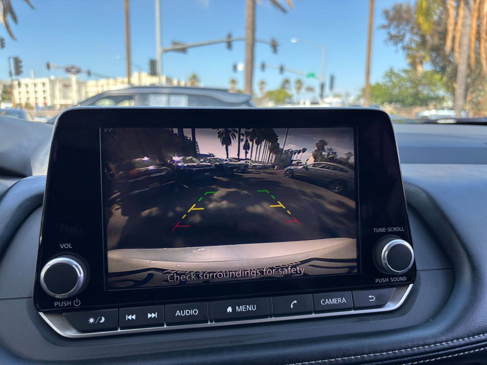 Thumbnail: 2025 Nissan Rogue - 25