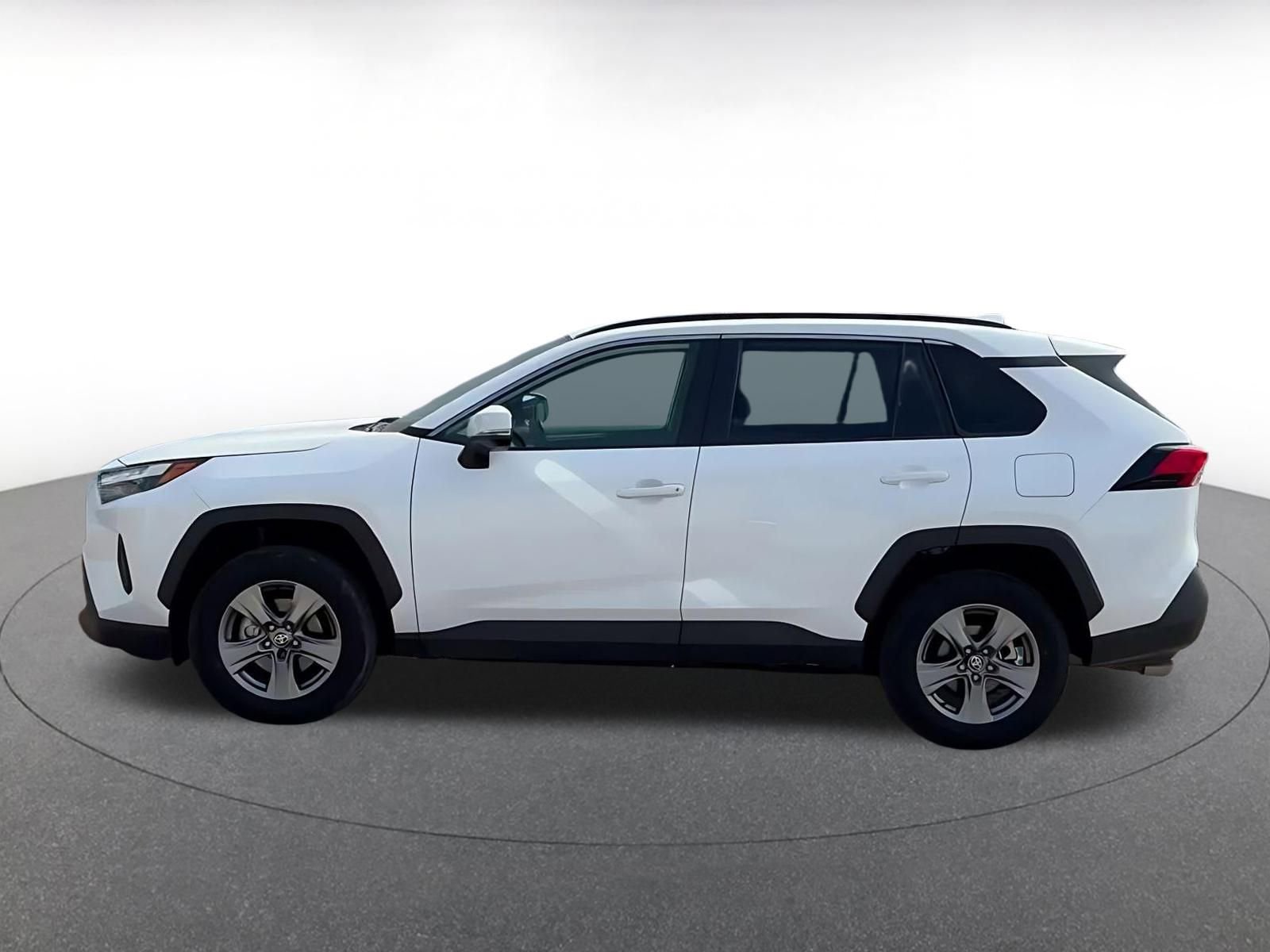 Thumbnail: 2025 Toyota RAV4 - 9