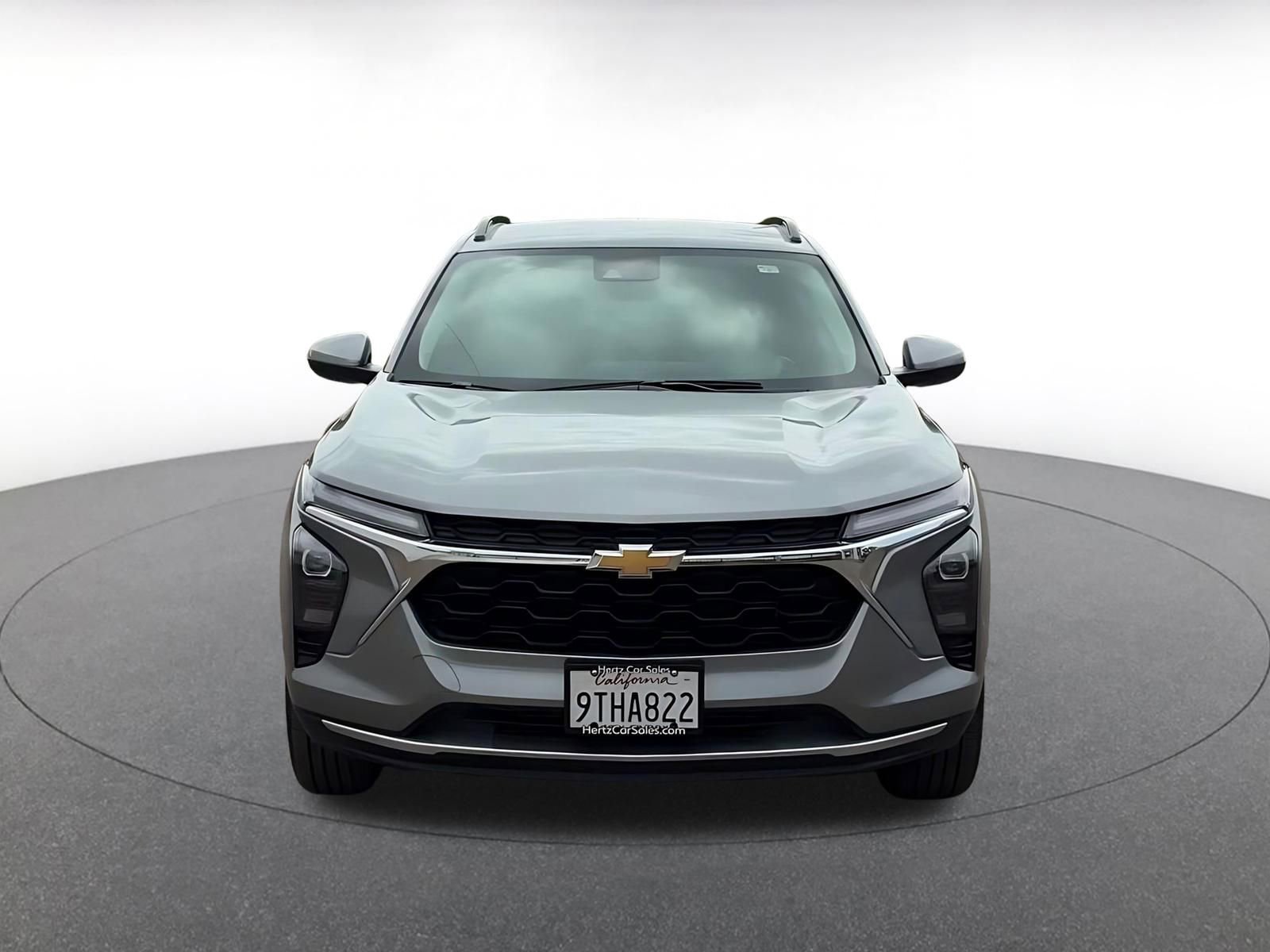 Thumbnail: 2025 Chevrolet Trax - 4