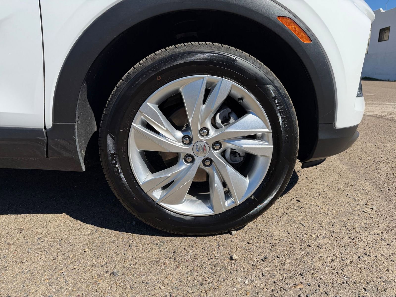 Thumbnail: 2025 Buick Encore GX - 28