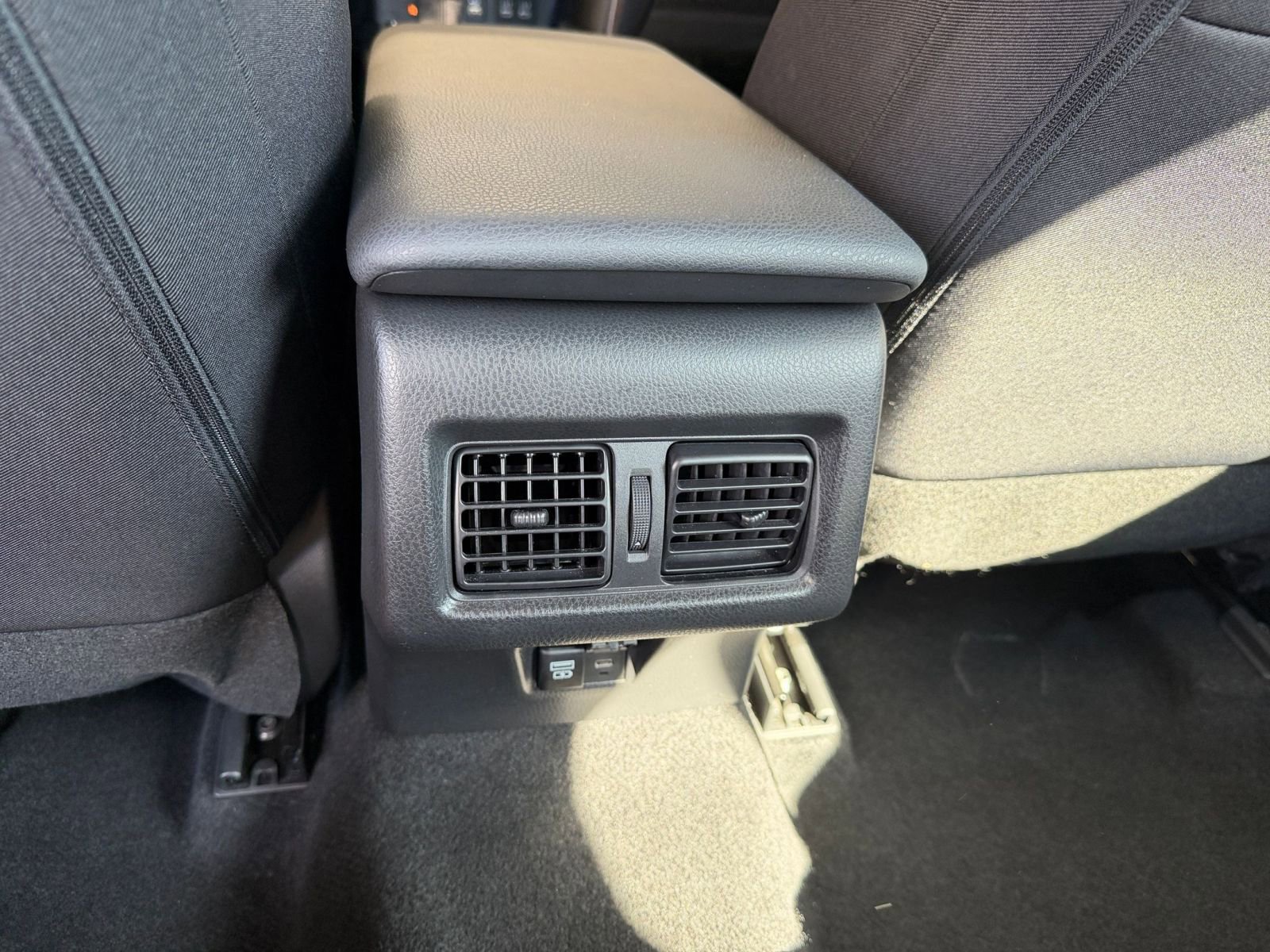 Thumbnail: 2025 Toyota Camry - 23