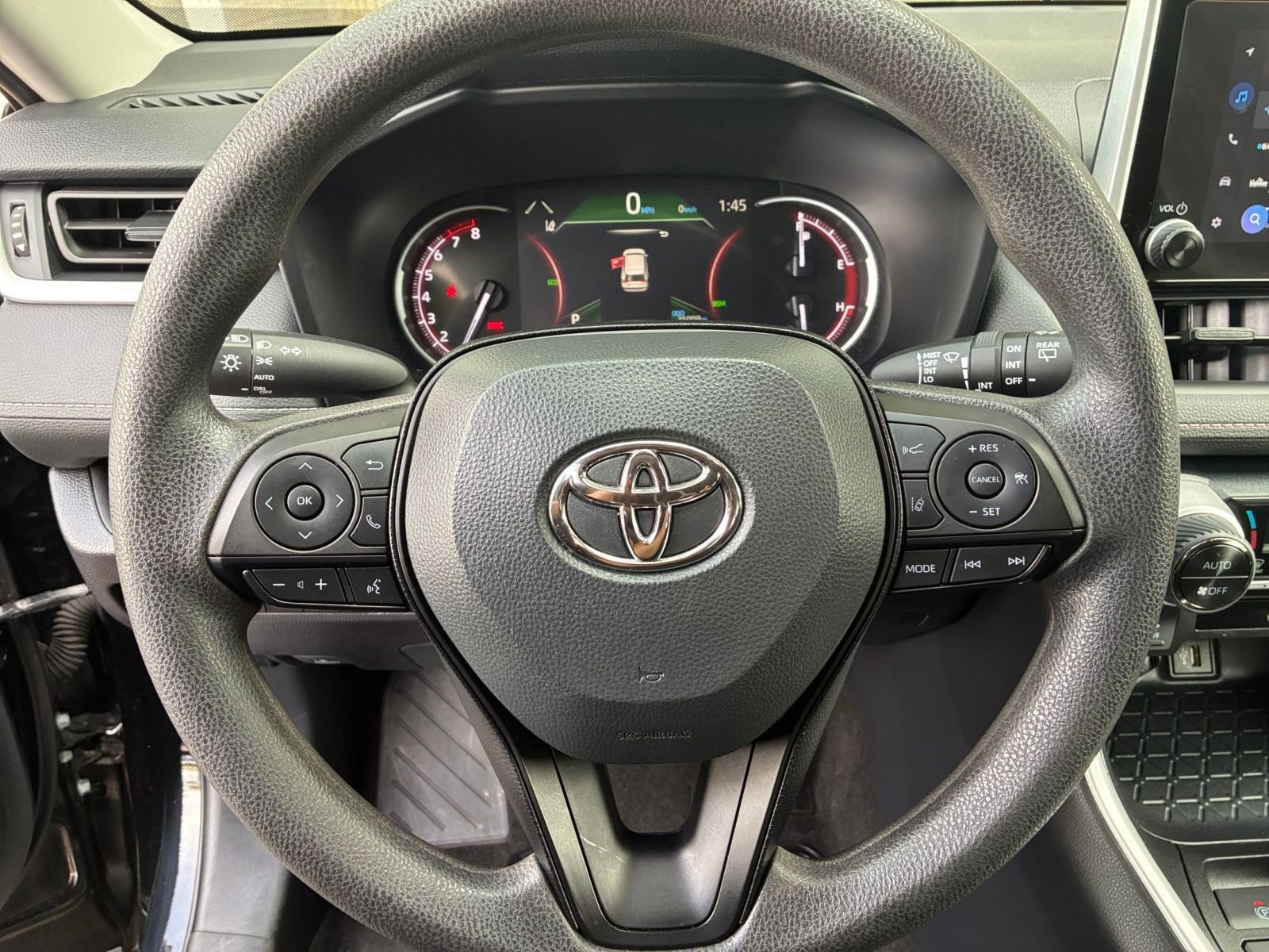 Thumbnail: 2025 Toyota RAV4 - 29