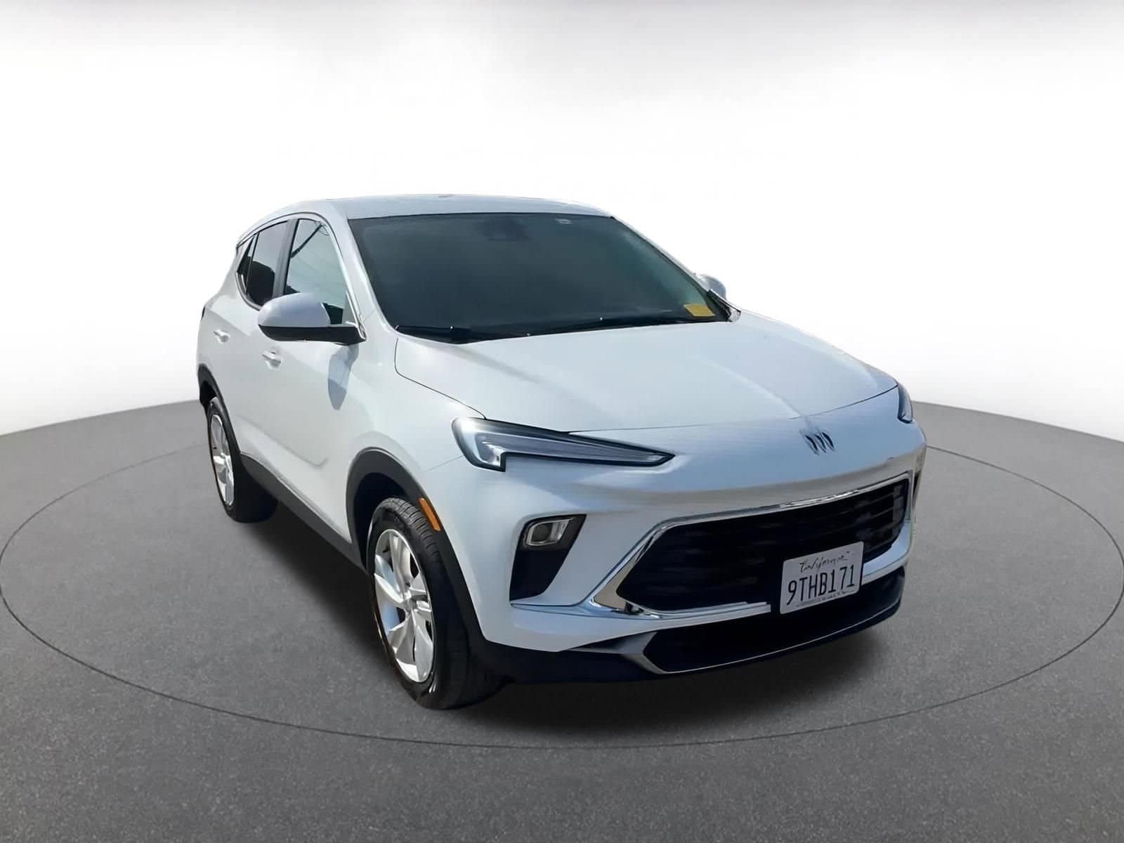 Thumbnail: 2025 Buick Encore GX - 3